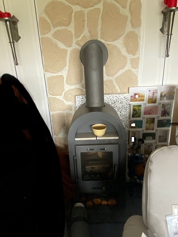 Kamin Kamin