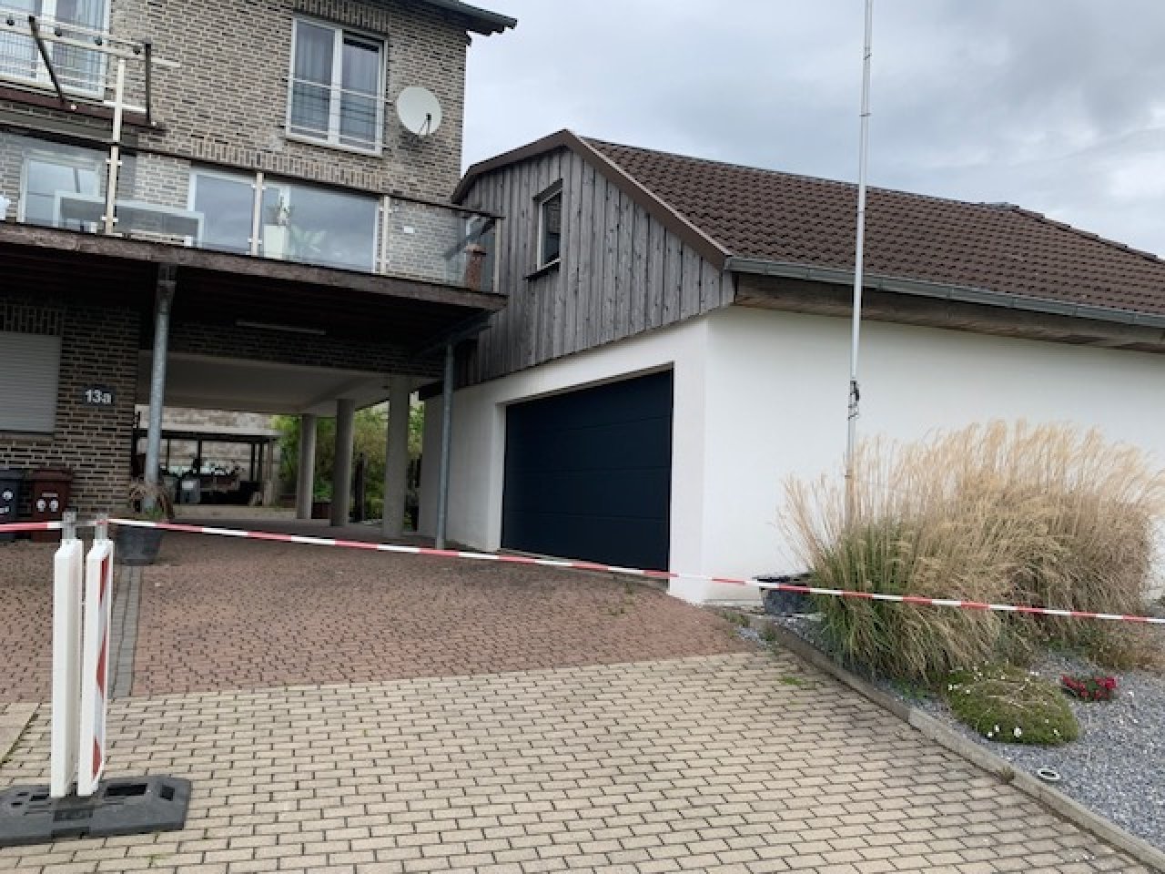 Ansicht 1 Ansicht 1